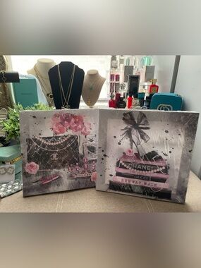 ✨💕🖤 Pink and Black Fashion Canvas Wall Art Set of 2💕🖤✨NWT